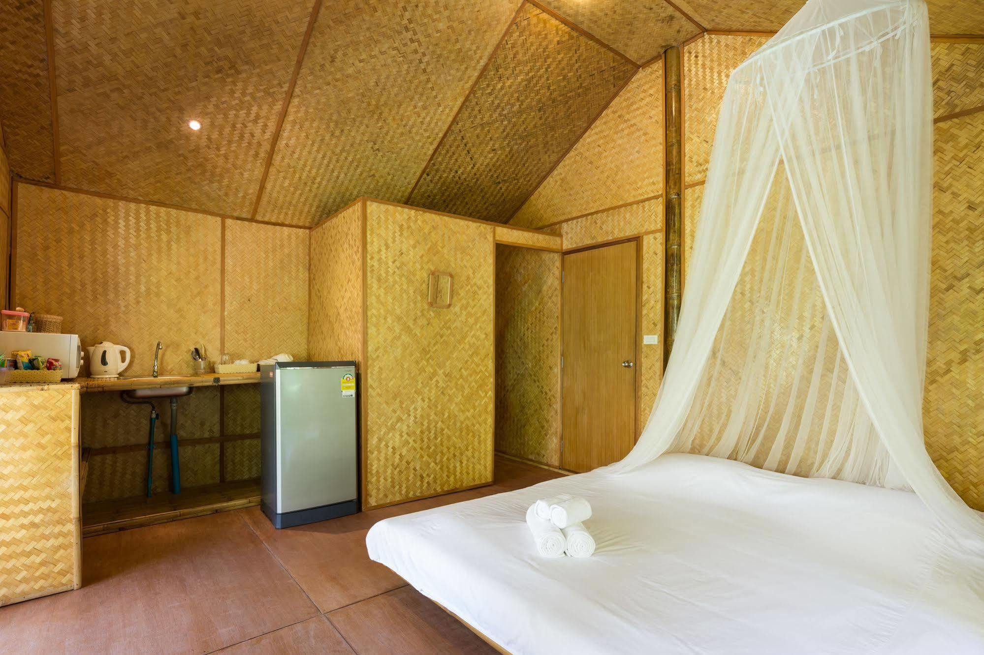Bamboo Heaven Home Rawai Экстерьер фото
